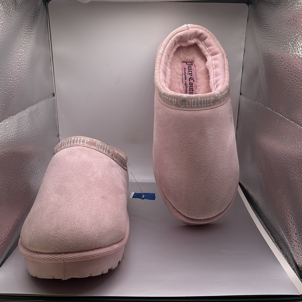 JUICY COUTURE suede faux fur lined clogs Size 8-9 Pink
